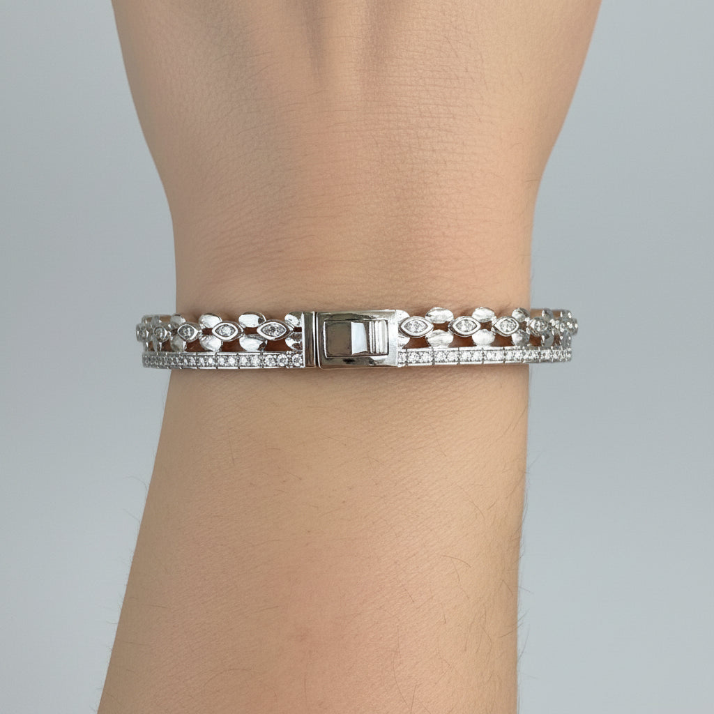D color Moissanite Diamond Bangle