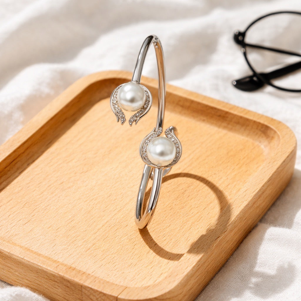 Fresh Water Pearl Bangle
